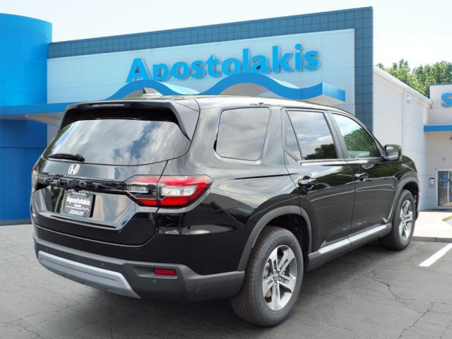 new 2025 Honda Pilot car, priced at $47,780