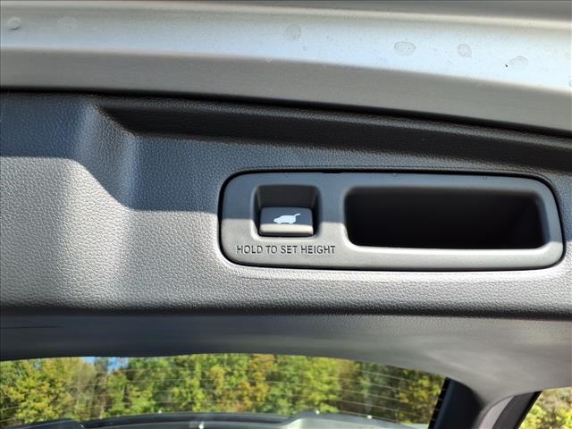 new 2026 Honda CR-V Hybrid car, priced at $41,675