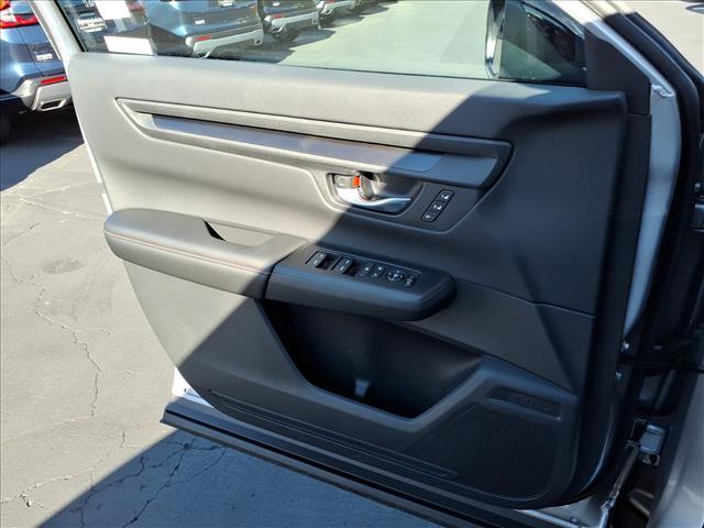 new 2026 Honda CR-V Hybrid car, priced at $41,675