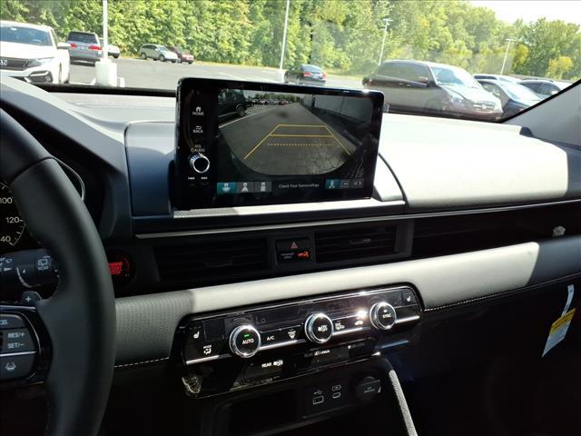 new 2025 Honda Pilot car, priced at $47,095