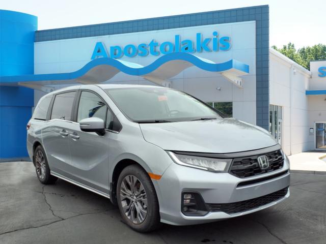 new 2025 Honda Odyssey car, priced at $48,005