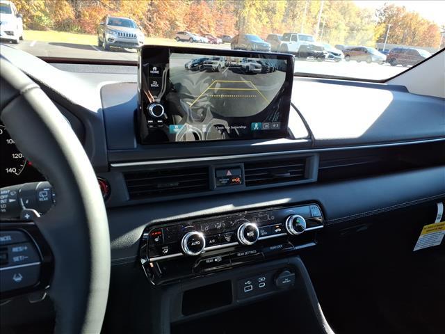 new 2025 Honda Pilot car, priced at $51,550