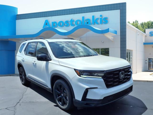 new 2025 Honda Pilot car, priced at $56,485