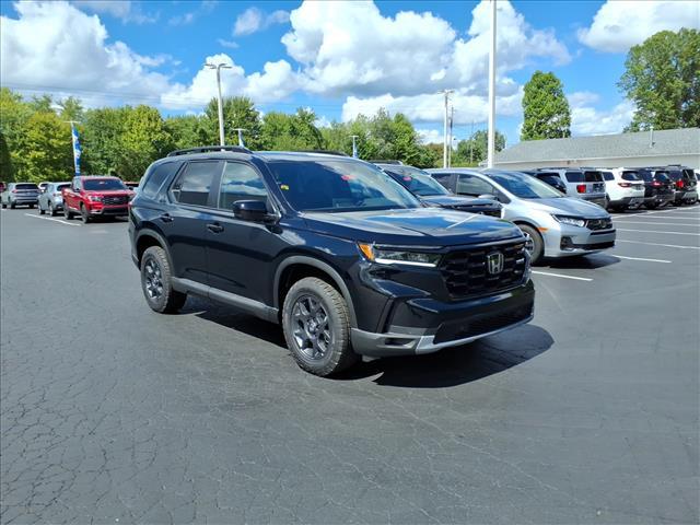 new 2025 Honda Pilot car, priced at $50,850