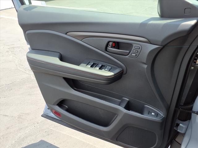 new 2025 Honda Ridgeline car, priced at $49,185