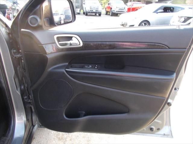 used 2012 Jeep Grand Cherokee car, priced at $8,995