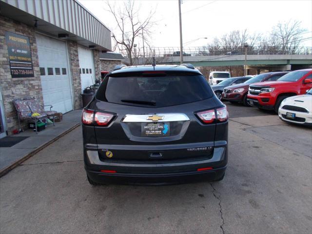 used 2015 Chevrolet Traverse car, priced at $6,995