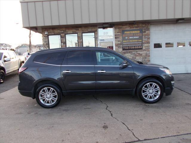 used 2015 Chevrolet Traverse car, priced at $6,995