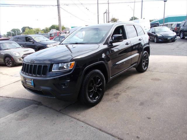 used 2016 Jeep Grand Cherokee car, priced at $12,495