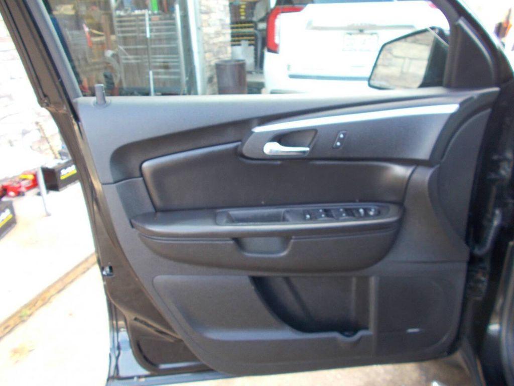used 2011 Chevrolet Traverse car, priced at $6,995