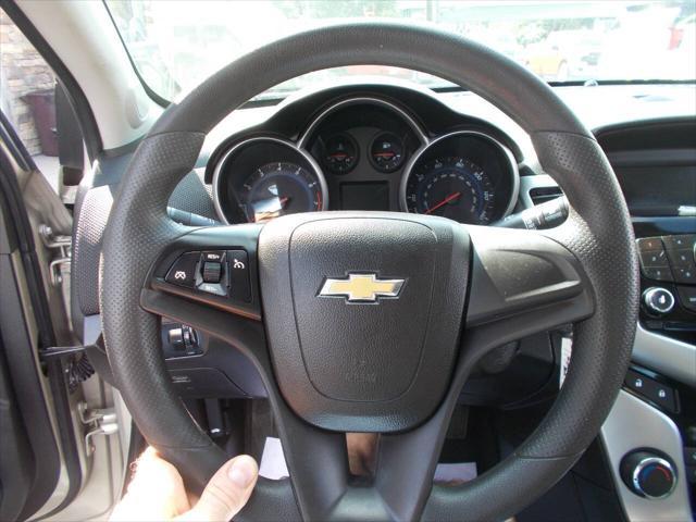 used 2014 Chevrolet Cruze car, priced at $6,995