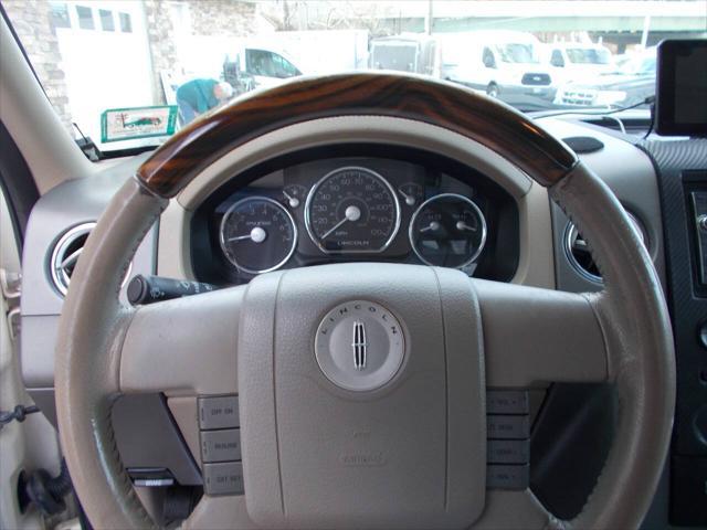 used 2007 Lincoln Mark LT car, priced at $8,995