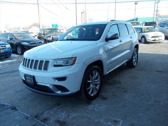 used 2014 Jeep Grand Cherokee car, priced at $8,495