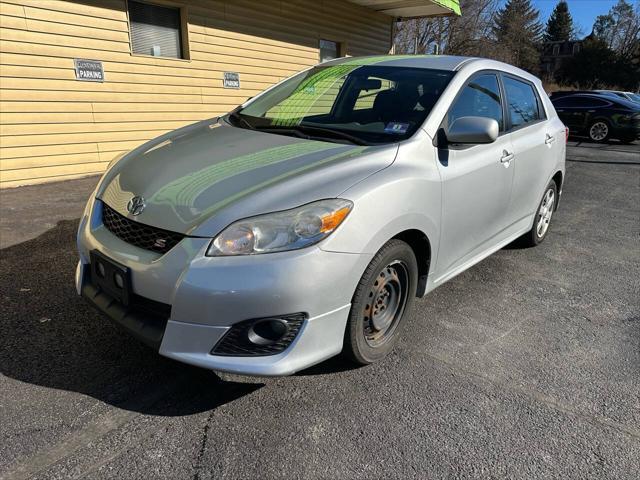 used 2009 Toyota Matrix car, priced at $4,825