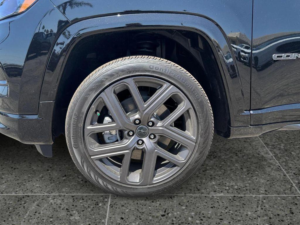 new 2025 Jeep Compass car, priced at $39,805