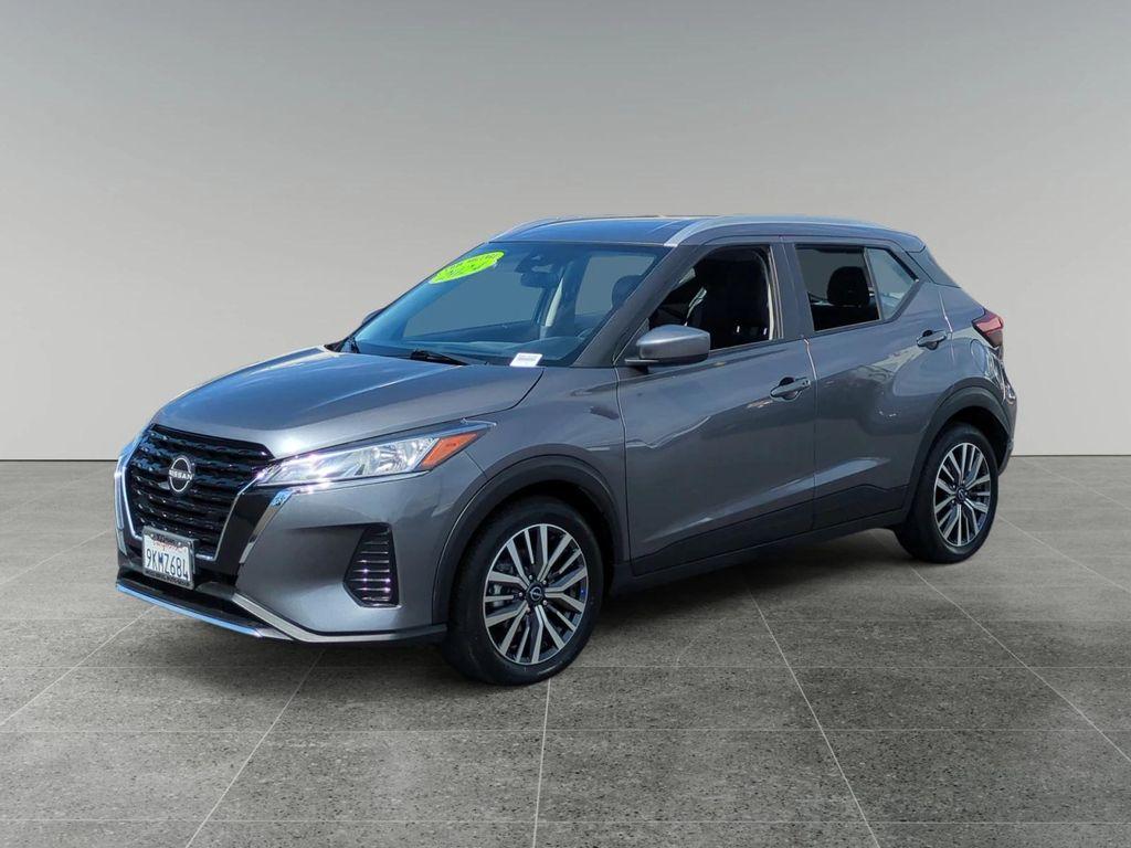 used 2024 Nissan Kicks car
