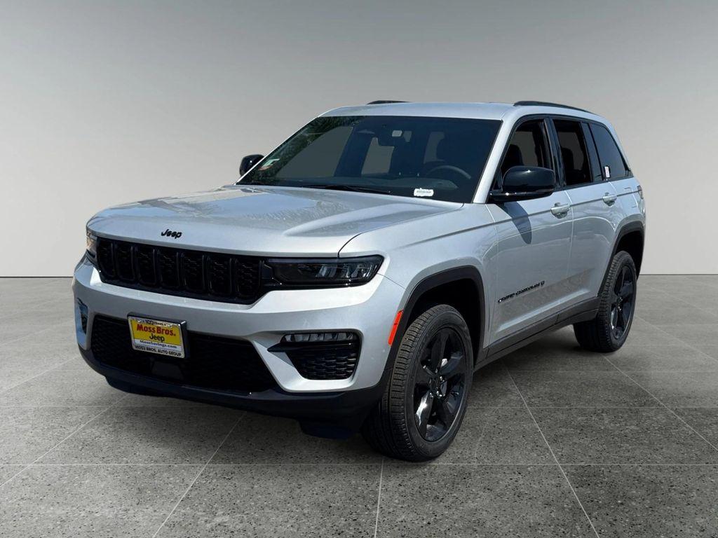 new 2025 Jeep Grand Cherokee car, priced at $50,020
