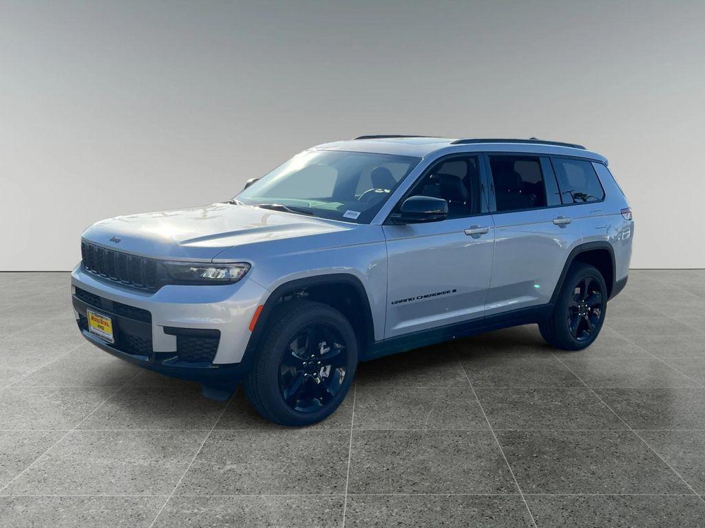 new 2025 Jeep Grand Cherokee L car, priced at $50,375