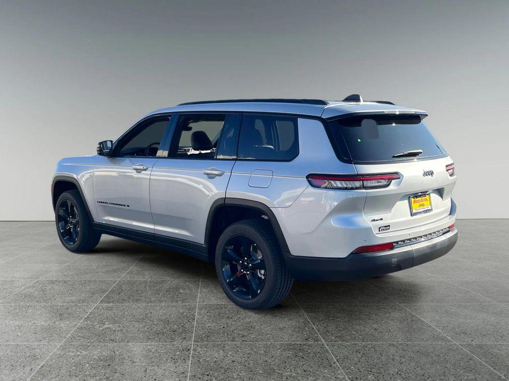 new 2025 Jeep Grand Cherokee L car, priced at $50,375