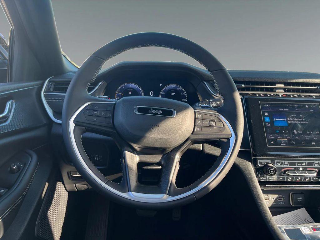 new 2025 Jeep Grand Cherokee L car, priced at $50,375