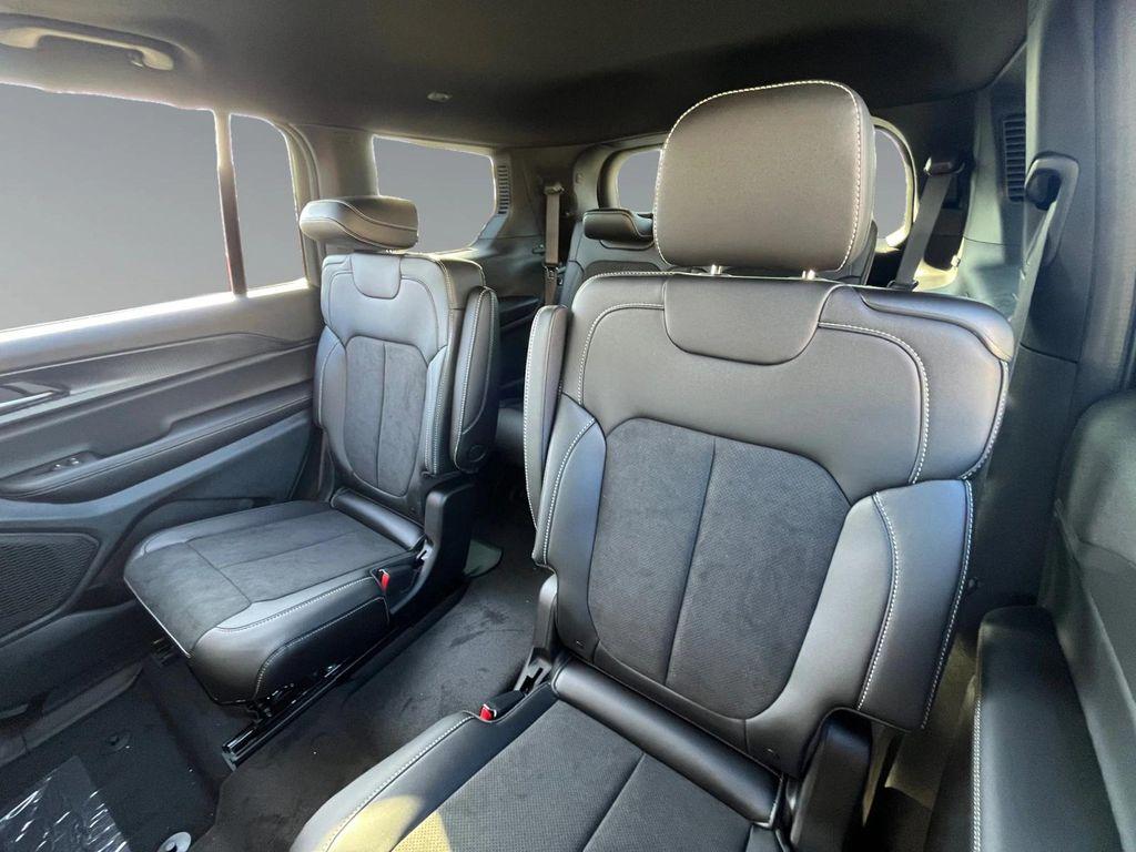 new 2025 Jeep Grand Cherokee L car, priced at $50,375