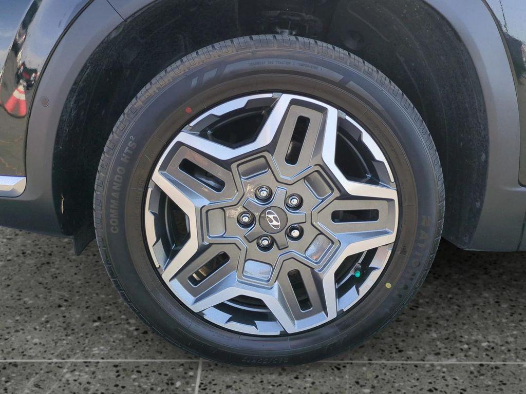 used 2023 Hyundai Santa Fe car, priced at $29,900