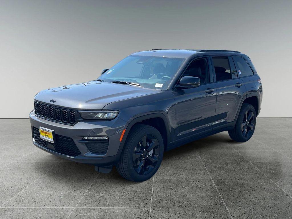 new 2025 Jeep Grand Cherokee car, priced at $50,220