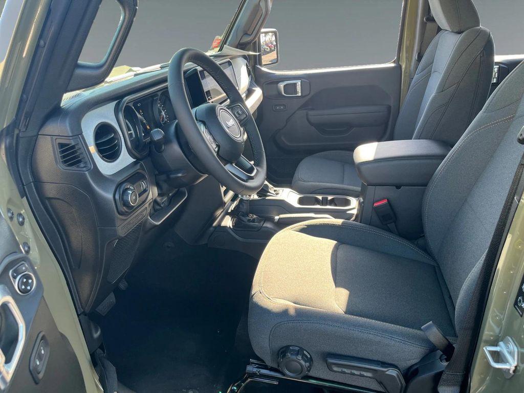 new 2026 Jeep Wrangler car, priced at $51,525