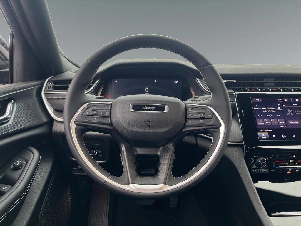 new 2025 Jeep Grand Cherokee car, priced at $43,435