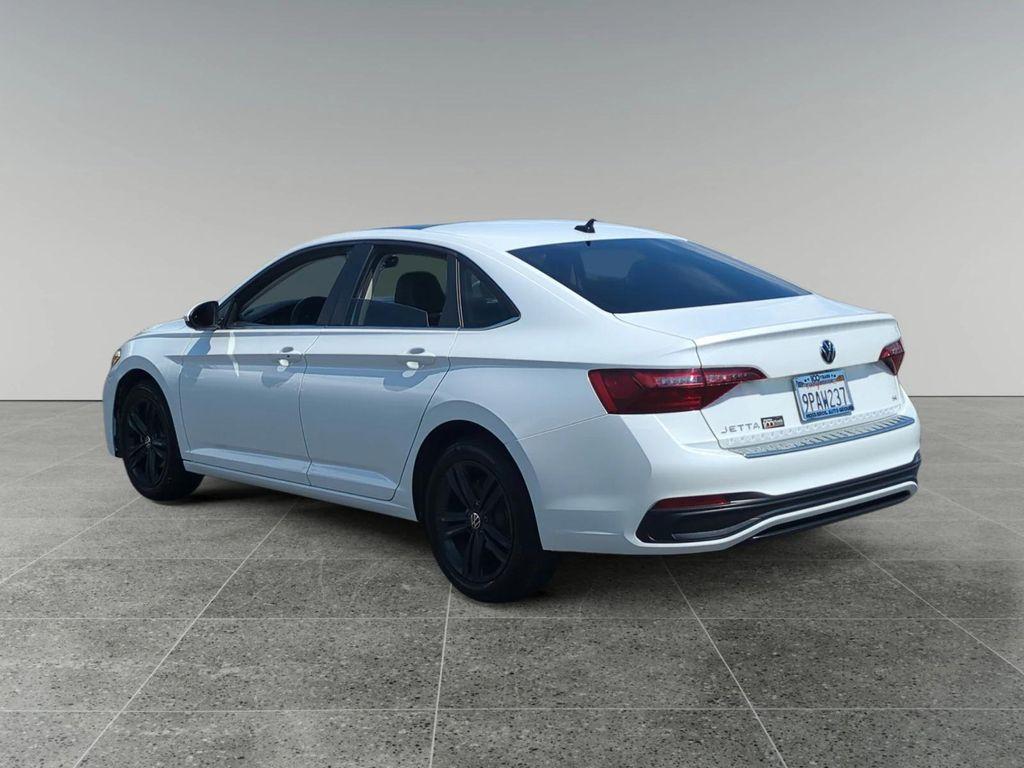 used 2024 Volkswagen Jetta car