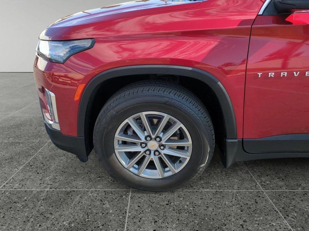 used 2023 Chevrolet Traverse car, priced at $30,500
