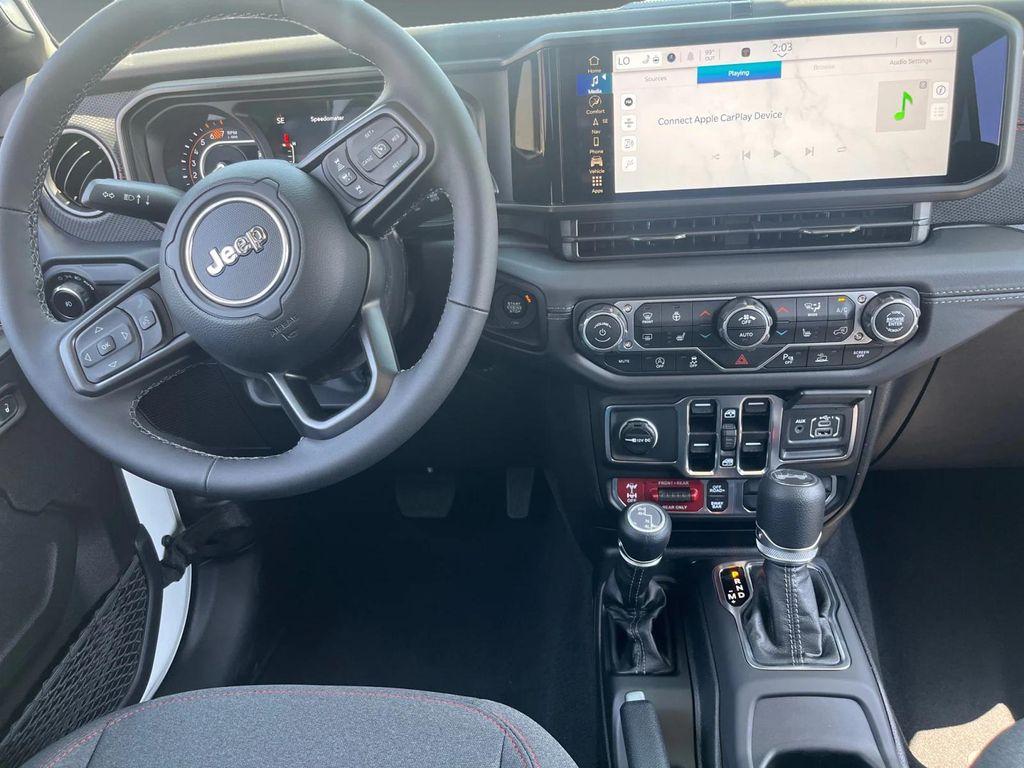 new 2025 Jeep Wrangler car, priced at $62,590