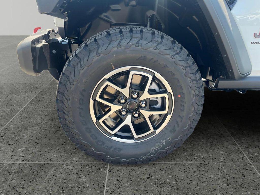 new 2025 Jeep Wrangler car, priced at $62,590