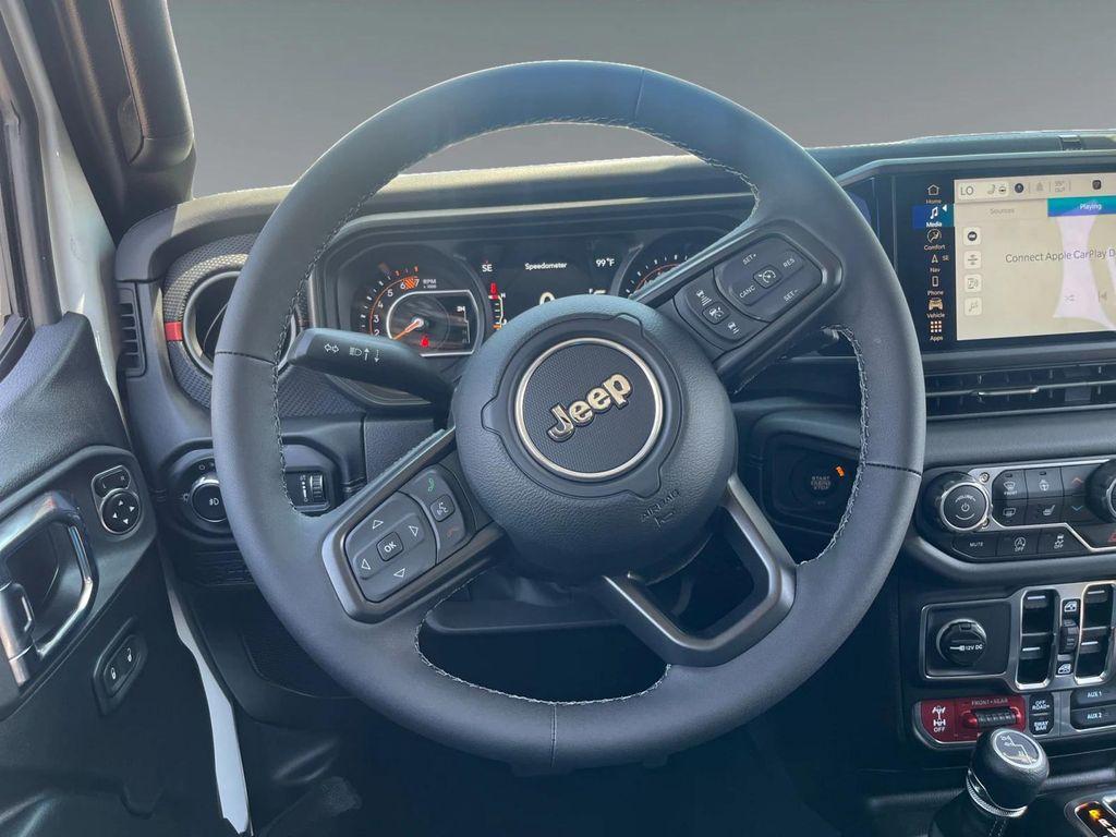 new 2025 Jeep Wrangler car, priced at $62,590