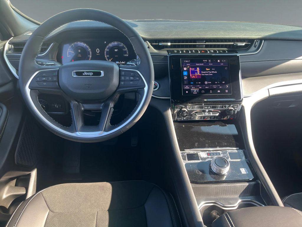 new 2025 Jeep Grand Cherokee L car, priced at $48,230