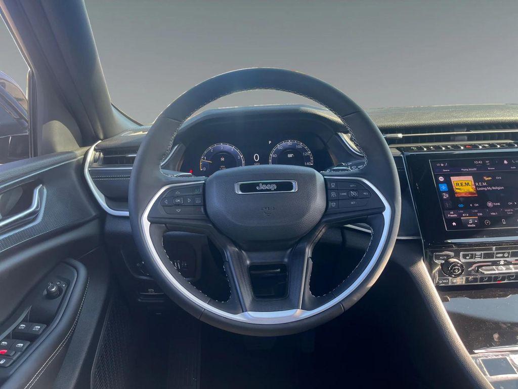 new 2025 Jeep Grand Cherokee L car, priced at $48,230