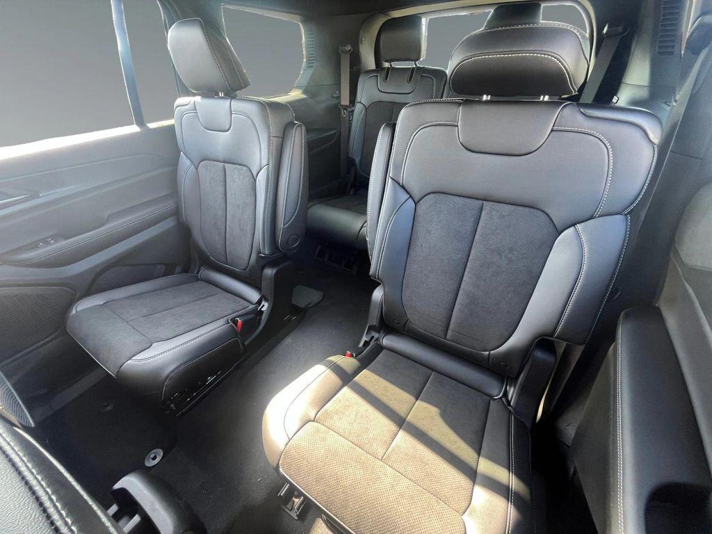 new 2025 Jeep Grand Cherokee L car, priced at $48,230