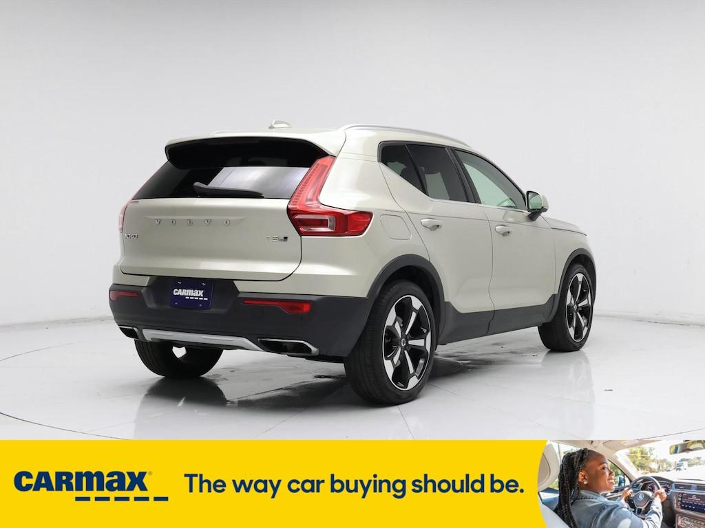 used 2019 Volvo XC40 car, priced at $23,998