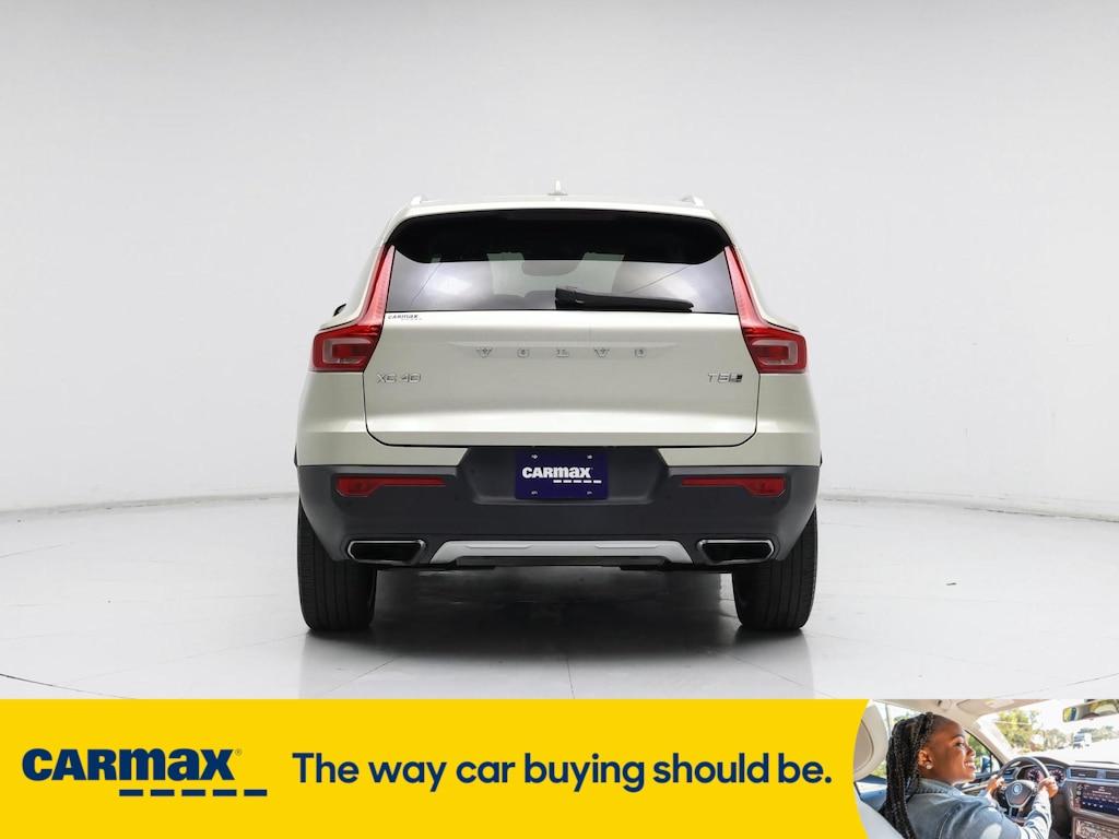 used 2019 Volvo XC40 car, priced at $23,998