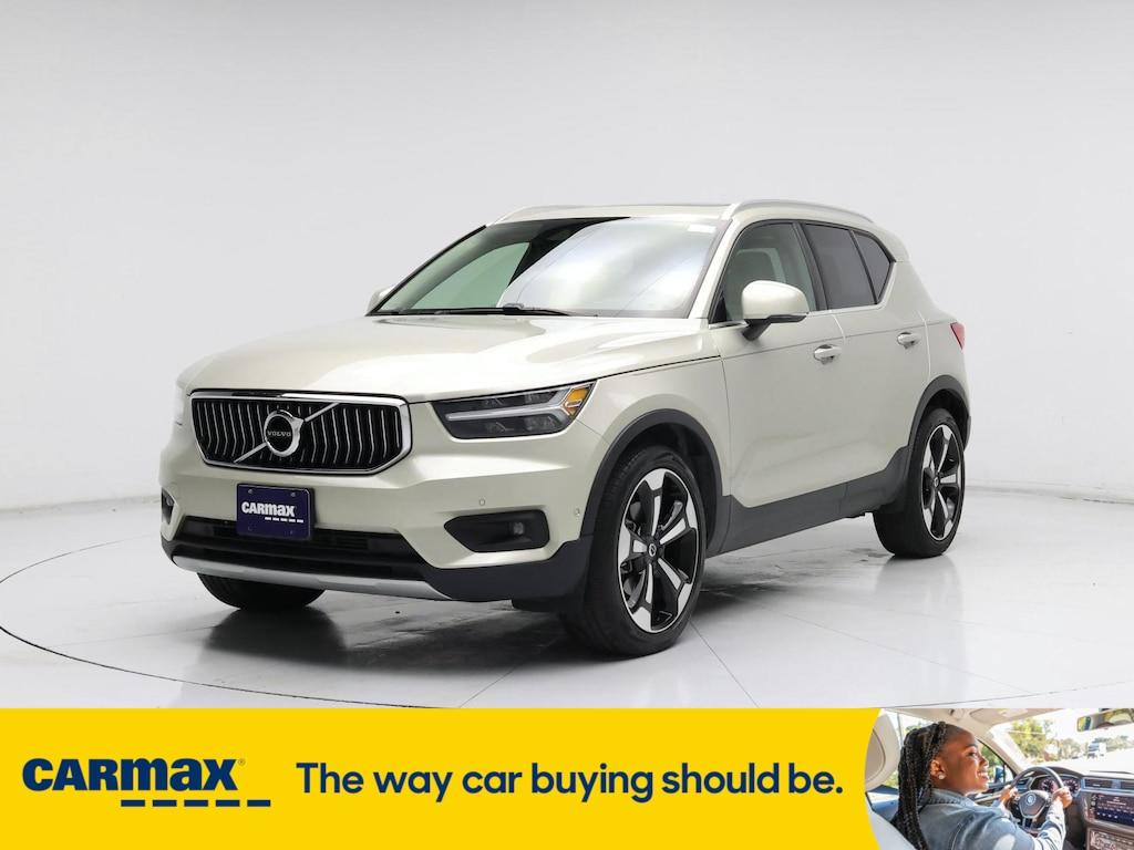 used 2019 Volvo XC40 car, priced at $23,998
