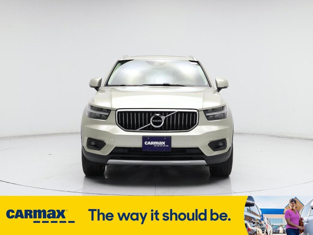 used 2019 Volvo XC40 car, priced at $23,998