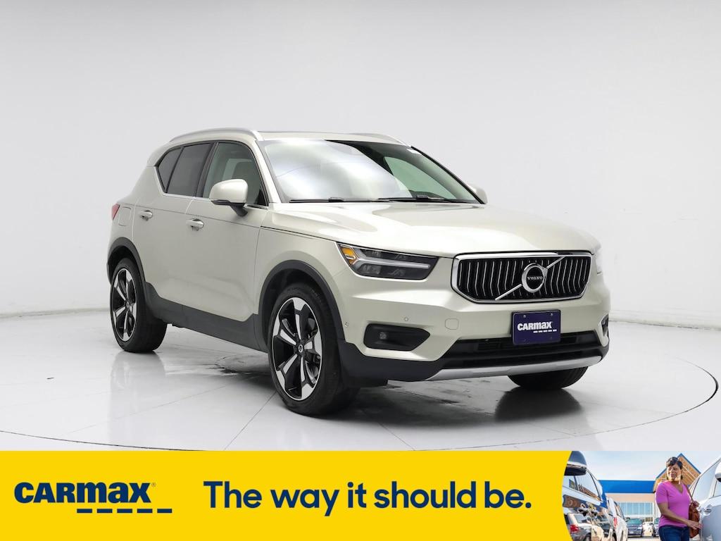used 2019 Volvo XC40 car, priced at $24,998