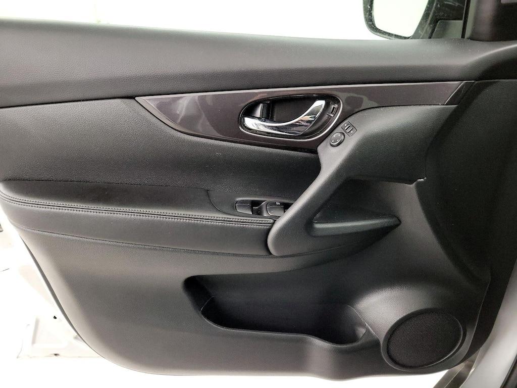 used 2019 Nissan Rogue car, priced at $13,998