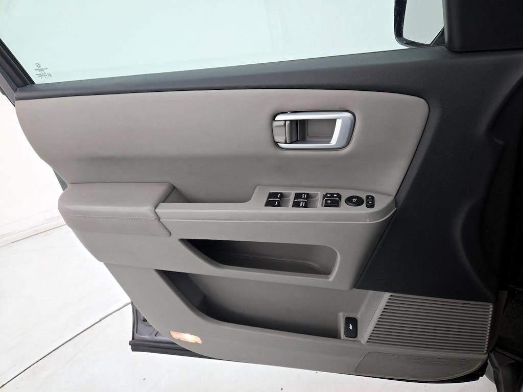used 2014 Honda Pilot car, priced at $16,998