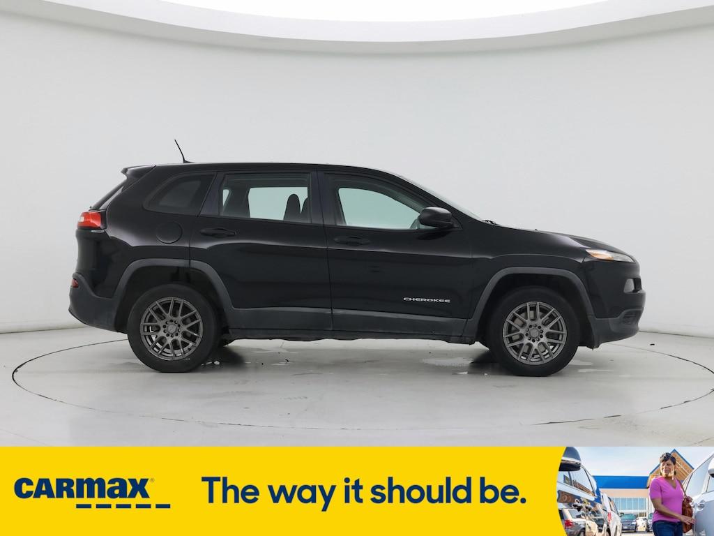 used 2016 Jeep Cherokee car, priced at $13,998