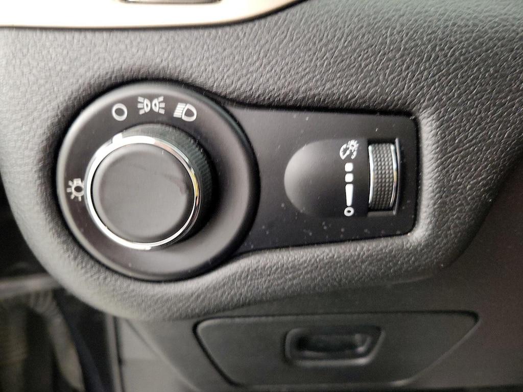 used 2016 Jeep Cherokee car, priced at $13,998