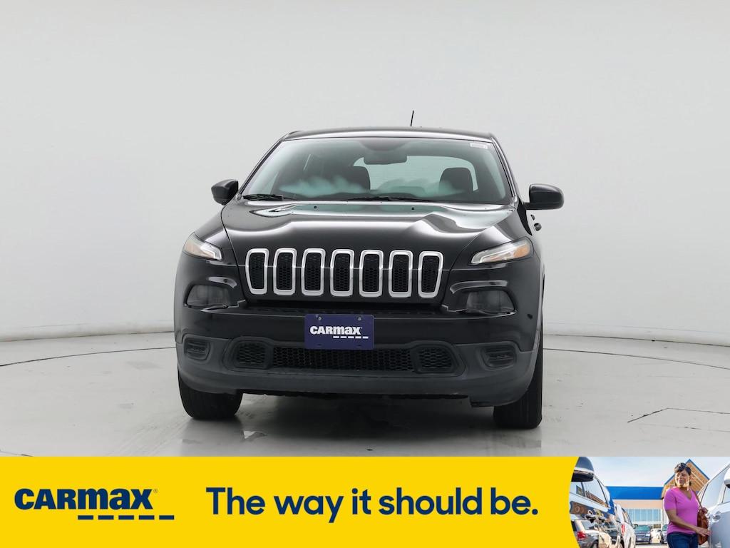 used 2016 Jeep Cherokee car, priced at $13,998