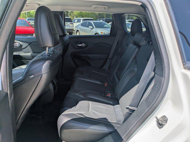 used 2023 Jeep Cherokee car, priced at $25,990
