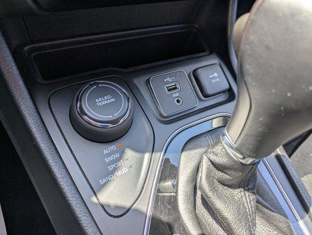 used 2023 Jeep Cherokee car, priced at $25,990