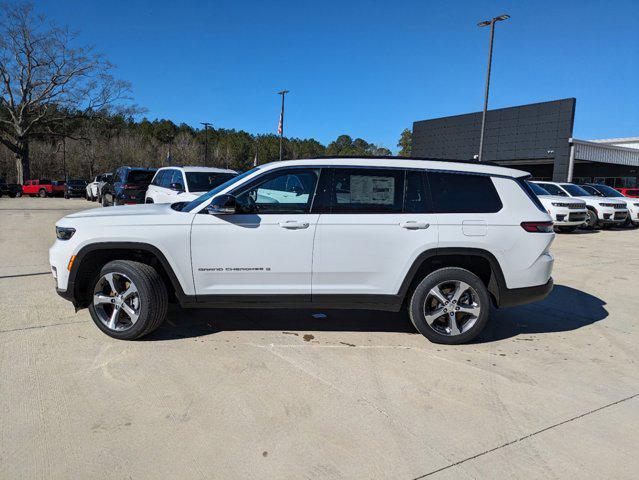 new 2024 Jeep Grand Cherokee L car, priced at $58,300